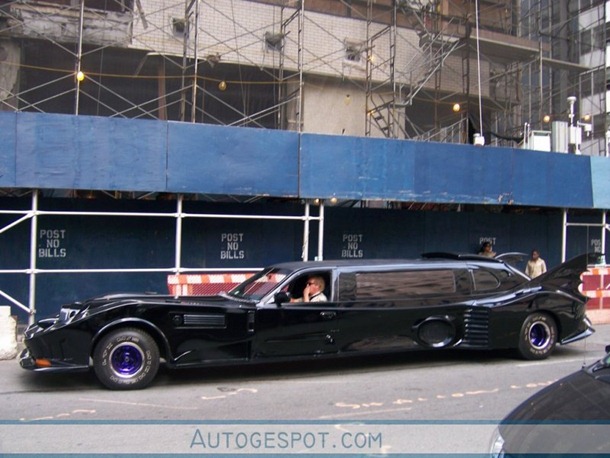 batmobile-limousine-1jpg_65